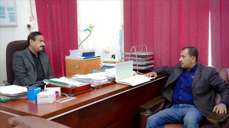 مناقشة الترتيبات لتدشين الضخ التجريبي لسبعة مشاريع مياه بشبوة.