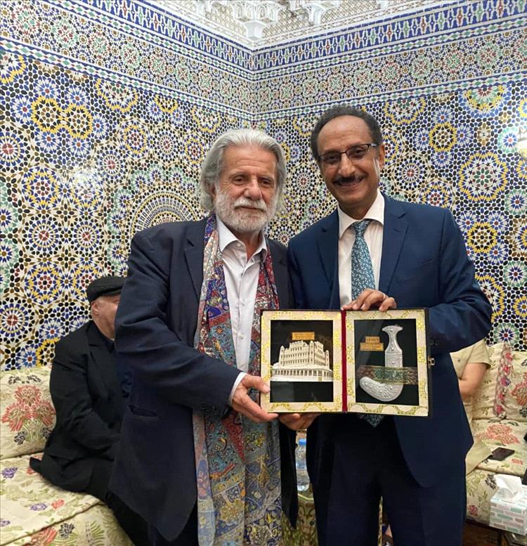 سفير اليمن عز الدين الأصبحي يحتفي بمارسيل خليفة في أمسية ثقافية فنية راقية بالعاصمة المغربية الرباط
