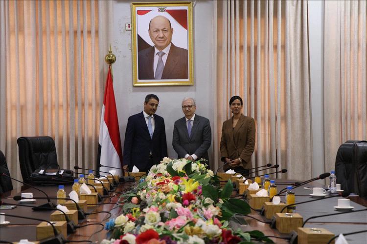 دماج يكشف تفاصيل لقاء مع السفير الألماني في عدن.. تحركات لإحياء التعاون الثقافي والسياحي