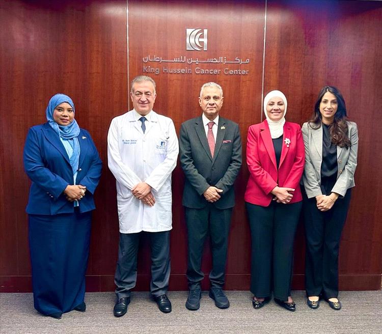 سفير بلادنا يبحث مع مسؤولين أردنيين تعزيز التعاون في مجال علاج الأورام والحالات المستعصية
