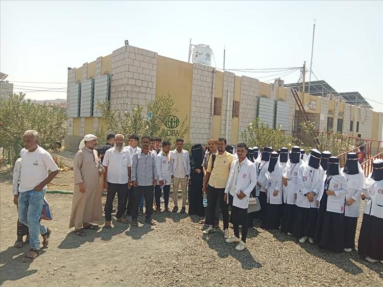 مدير مستشفى الملاح يستقبل إدارة ومعلمي وطلاب وطالبات معهد ردفان العالي للعلوم الصحية