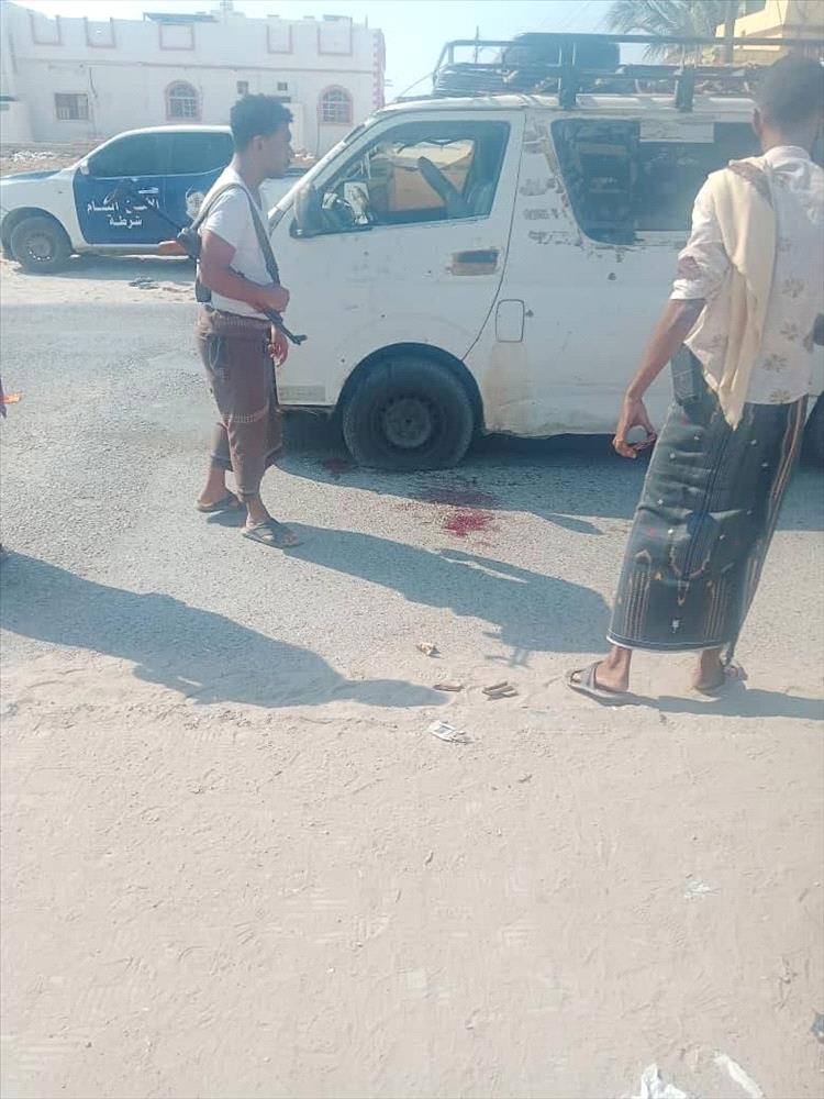 إطلاق نار في الشحر يصيب سائق سيارة لبيع القات