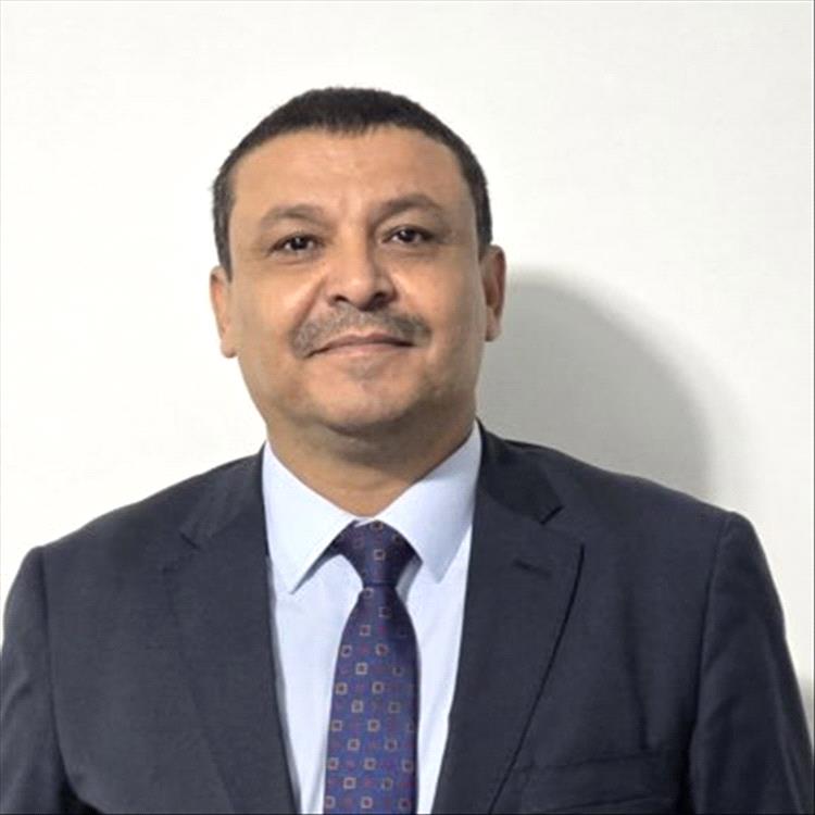 قيادي في المؤتمر: زمن اختطاف الحزب انتهى.. لا شرعية لمنتحلي الصفة ولا مكان لتجار المؤتمر من الخارج