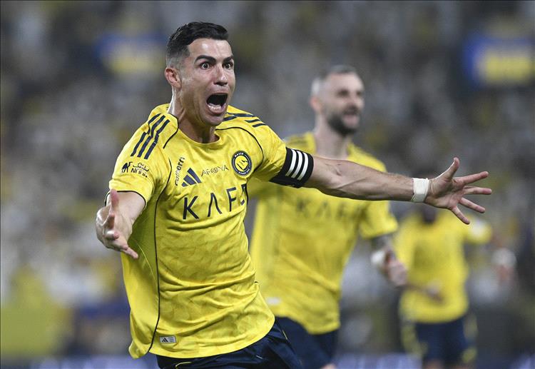 النصر يقترب من حسم لقب الدوري السعودي بفوز مثير على أهلي جدة