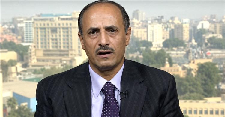 هل ينهض المؤتمر من تحت الركام؟.. محلل سياسي يكشف معركة استعادة أكبر حزب يمني لوحدته ونفوذه