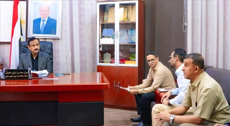 المحافظ بن الوزير يدعم أندية شبوة ويعزز حضورها في كأس الجمهورية برسالة ثقة وطموح