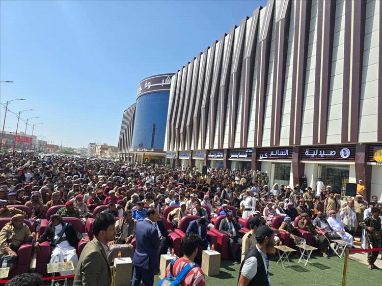 الوكيل الدغري يفتتح مشروع شبوة مول