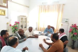 مدير عام مؤسسة المياه يتفقد سير العمل بفرع القطن