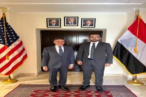 وزير الخدمة المدنية والتأمينات يبحث مع السفير الأمريكي أوجه التعاون والشراكة