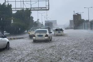 الأرصاد يحذر من هطول أمطار غزيرة وسيول على هذه المحافظات