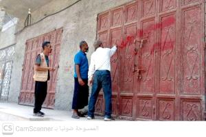 إغلاق أربعة مخازن كبرى لمياه "شملان" في عدن إثر مخالفات سعرية وتجاوزات قانونية