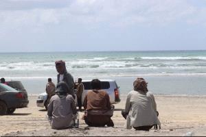 ما الذي جرى للصيادين في عرض بحر شبوة؟ تفاصيل مؤلمة لاختفائهما وسط سباق مع الزمن