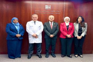 سفير بلادنا يبحث مع مسؤولين أردنيين تعزيز التعاون في مجال علاج الأورام والحالات المستعصية