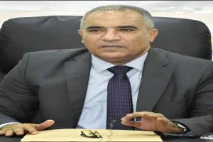 وزير التربية الدكتور (العبادي) يعزي مدير عام الإعلام التربوي بوزارة التربية في وفاة عمه