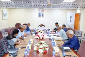 وزير النفط يناقش مع قيادة مجلس إدارة قطاع (S2)سير العمل بالقطاع وتطويره