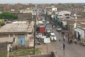 القائم بأعمال الأمين العام للسلطة المحلية بأحور يناشد شركة النفط ضبط الأسعار وصيانة المحطات