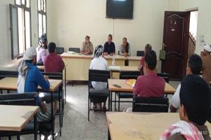 اجتماع تربوي موسع بيافع سرار يناقش واقع التعليم وتعزيز الانضباط الوظيفي