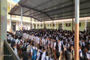 فصول مكتظة بالطلاب في المدارس الحكومية تتجاوز ضعف طاقتها الاستيعابية