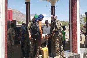 حملة رقابية واسعة بالضالع تضبط المتلاعبين بأسعار المشتقات النفطية