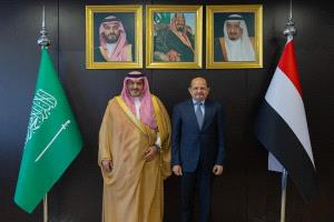 رئيس الوزراء وزير الخارجية يشيد بالدور الأخوي للسعودية في دعم اليمن وشعبها
