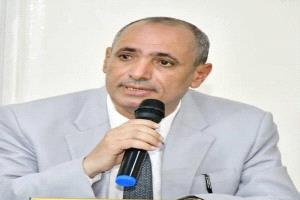 المخلافي يوجه بمعالجة "السائلة الكوثر" وتغطية المناهل المكشوفة بعد جرف طفل ثانٍ.. ومتابعة شخصية لإنقاذ الأرواح