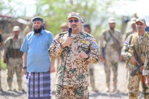 صحافي يعلق على خطاب العميد طارق صالح بشأن تحرير اليمن