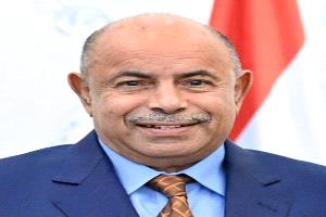 محافظ حضرموت يغادر إلى الرياض لبحث مشاريع حيوية وملفات خدمية