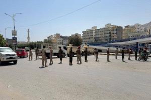 كشميم بن هلابي يشيد بحكمة القوات الأمنية في حضرموت ويؤكد: تعامل مسؤول منع إراقة الدماء