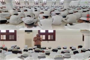 جلسة توجيهية لطلاب الثانوية بمدرسة دار المصطفى بتريم