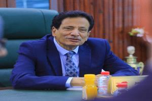 محافظ المهرة يغادر إلى الرياض لبحث ملفات التنمية والخدمات