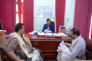 محافظ شبوة، يكشف عن توجهٍ لرفع إنتاجية كهرباء عسيلان الغازية وتوسيع نطاق خدماتها في المديرية.