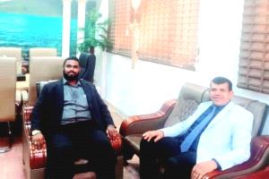 الدكتور الصولبة يزور كلية الطب بعدن