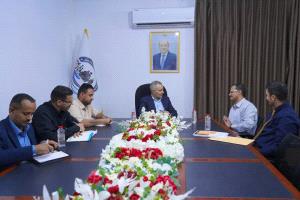 وزير الشؤون الاجتماعية والعمل يناقش مع مؤسسة بازرعة تطوير العمل الإنساني والخيري