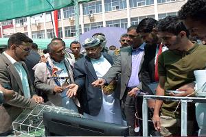 الحو_ثيون ينهبون أكثر من ألف مؤسسة حكومية وأهلية وممتلكات خاصة في إب