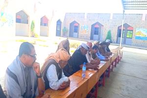 اجتماع موسع لمشايخ وأعيان لودر يؤكد رفض العنف ويدعو إلى الحزم الأمني واحتواء التوترات