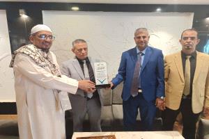 وزير التعليم العالي يبحث مع قيادة جامعة القرآن الكريم والعلوم الإسلامية سير العمل الأكاديمي وسبل تطوير الأداء