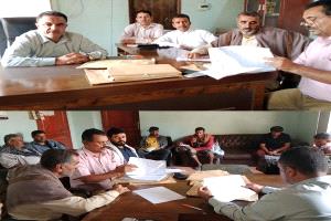 تواصل الحراك التنموي بردفان.. فتح مظاريف ثلاثة مشاريع لرصف طرق ريفية