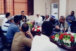 محافظ لحج "مراد الحالمي" يناقش مع مدير هيئة الأراضي سبل معالجة قضايا العقارات وحماية الممتلكات العامة