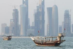 قطر تعلن استئناف حركة الملاحة البحرية لجميع السفن والوسائط