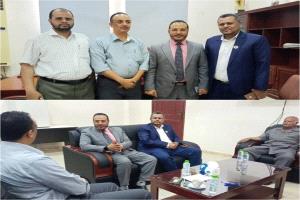 صحة عدن تبحث مع مؤسسة البصر تعزيز المخيمات المجانية لمكافحة أمراض العيون