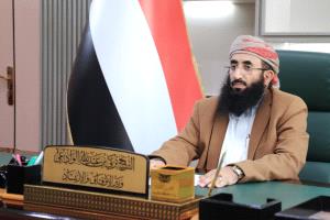 وزير الأوقاف يدعو أبناء الشعب إلى التمسك بوحدة الصف في مواجهة المليشيات الحوثية عدن