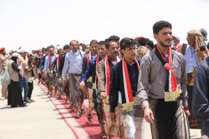 الحوثيون يواصلون التلاعب بملف الأسرى في مفاوضات الأردن