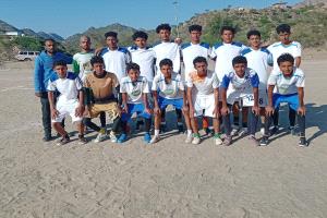 ثانوية الشعب تُقصي الرباط وتتأهل إلى النهائي