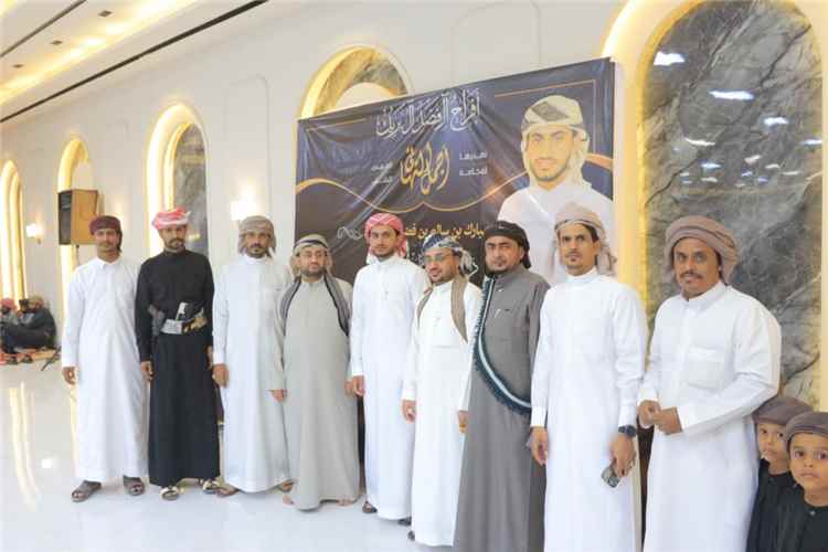 بحضور رسمي ومجتمعي كبير .. "آل فضل آل بريك" يحتفلون بزفاف نجلهم الشاب "مبارك"في مدينة القطن