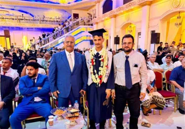 مبارك النجاح والتميز ولدنا المبارك د صيدلي أحمد محمد احمد الباكري