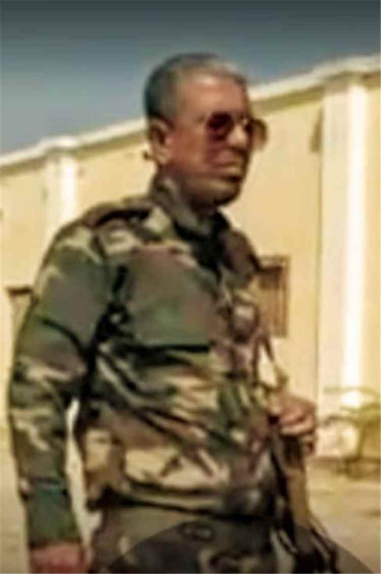 قائد كتيبة المهام الخاصة بابين يعزي قائد اللواء ثاني دعم واسناد في استشهاد اربعة من افراده