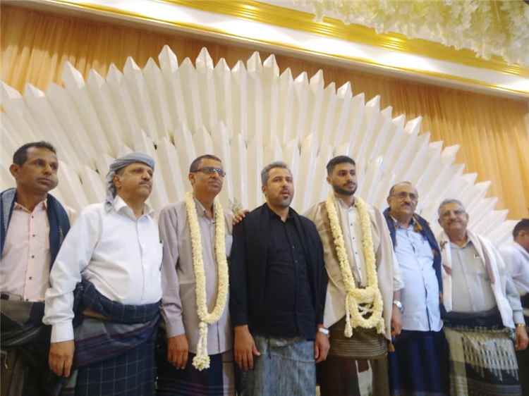 الدكتور خالد جابر يحتفي بزفاف نجله الدكتور سيف في لحج