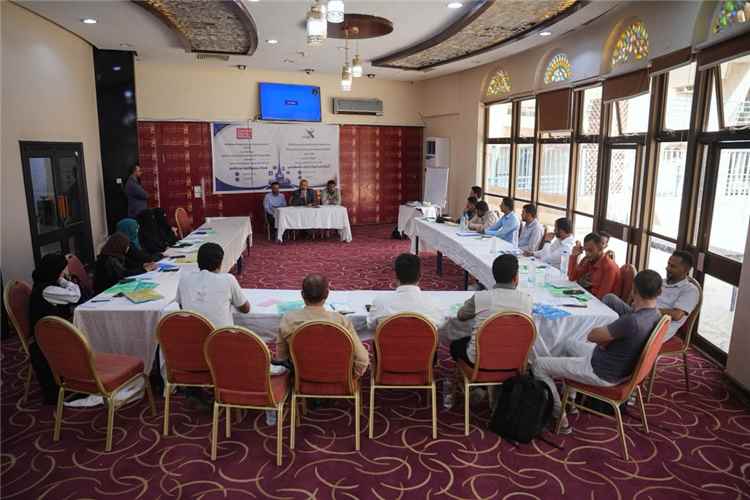 بدء ورشة تدريبية في مأرب حول استخدام أدوات الذكاء الاصطناعي