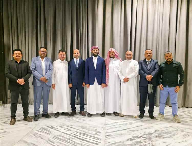 المحرّمي يلتقي نخبة من الإعلاميين والنشطاء الجنوبيين ويؤكد أهمية الدور الإعلامي في معركة الوعي ومواجهة التضليل الحو.ثي