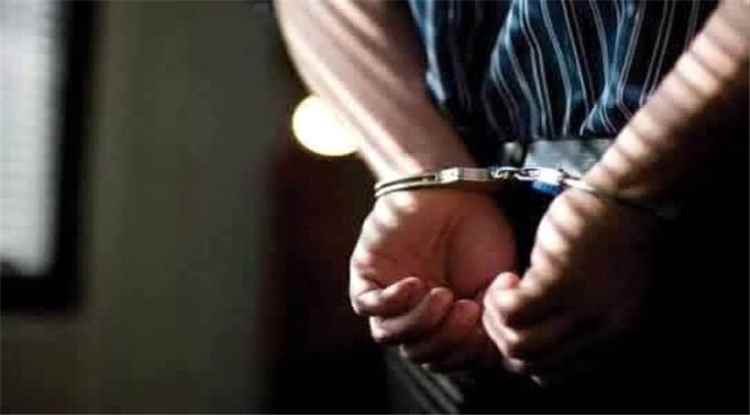 ضبط مطلوبين في قضية سرقة مواد ألمنيوم تُقدَّر قيمتها بـ 50 مليون ريال